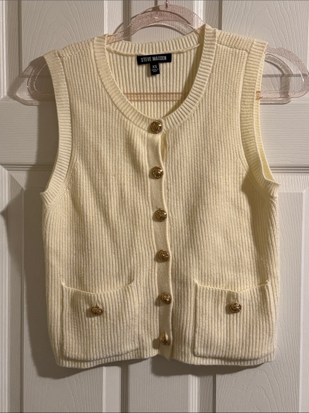 Steve Madden Cream Ribbed Button-Front Sweater Vest with Gold Buttons